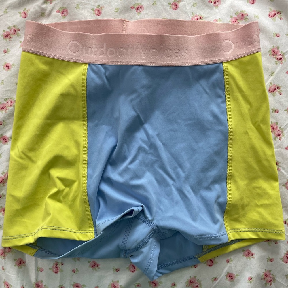 Outdoor Voices biker shorts